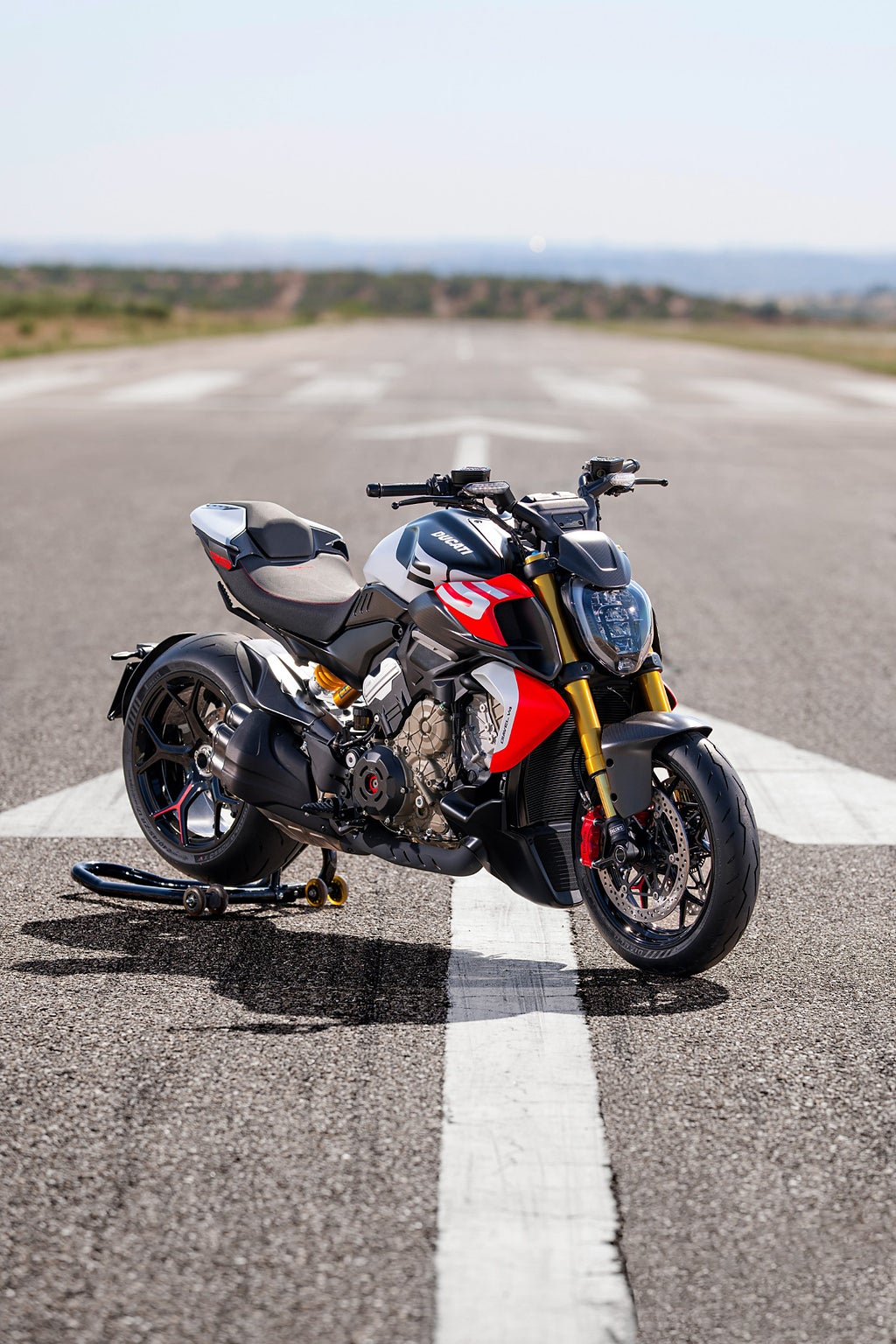 Ducati Diavel V4 RS NYHET! Förbeställ idag!