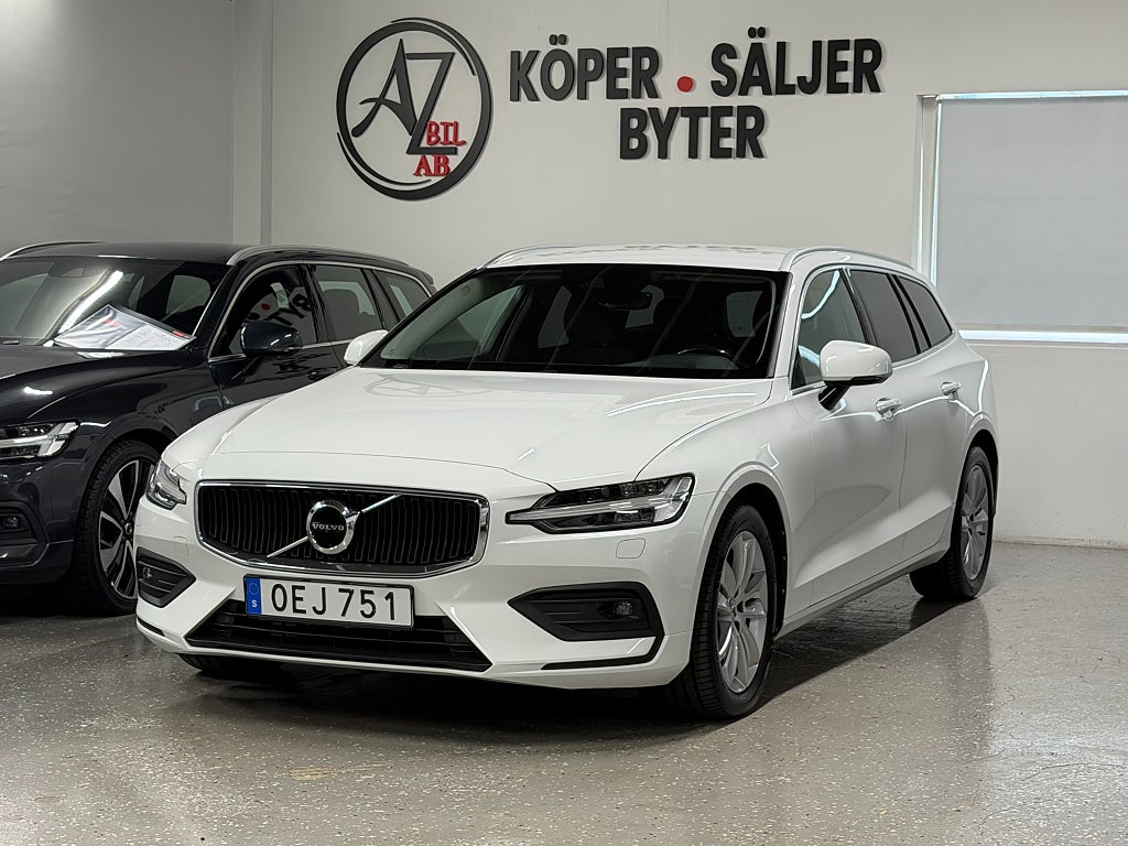 Volvo V60 B4 Geartronic Momentum Advanced SE II Drag Blis D-värme