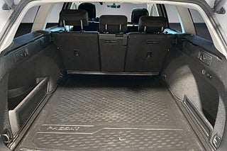 Kombi Volkswagen Passat 9 av 24