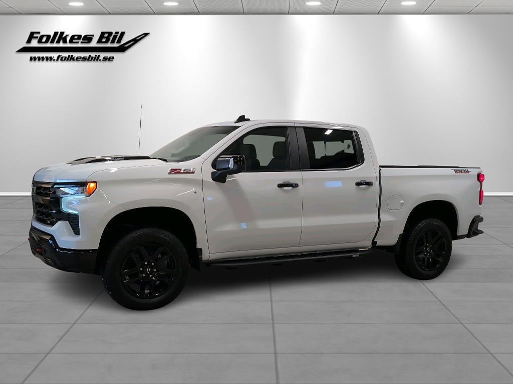 Chevrolet Silverado 1500 Trail Boss Duramax 309 hk OMG LEVERANS LÅG SKATT