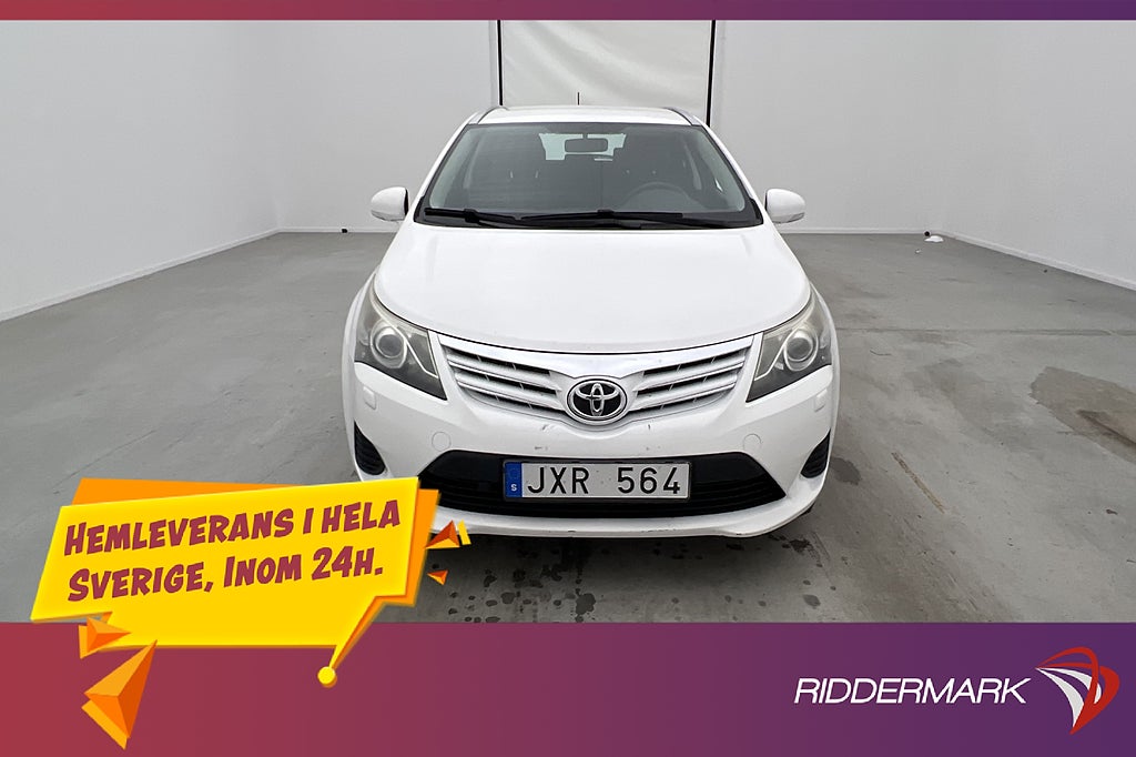 Toyota Avensis Kombi 2.0 126hk Två-Brukare M&K-Värmare Navi