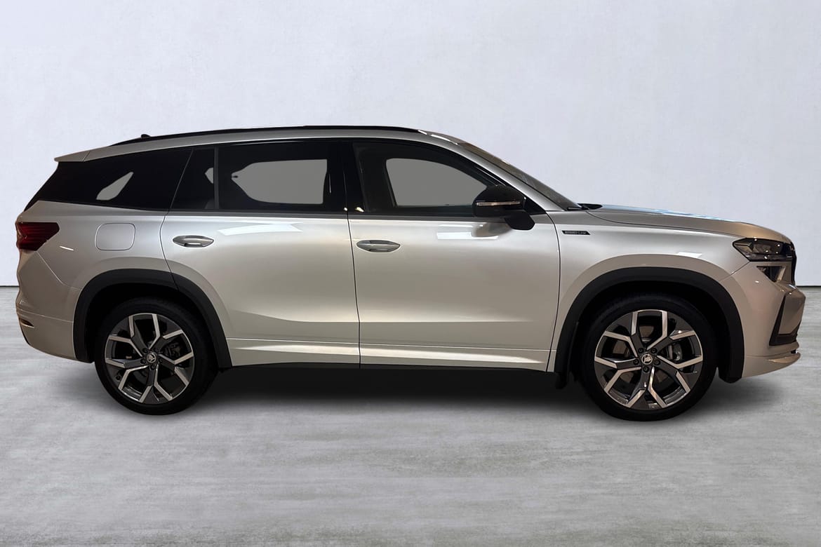 Skoda Kodiaq 1,5 TSI DSG Sportline iV 2025, photo 3/10