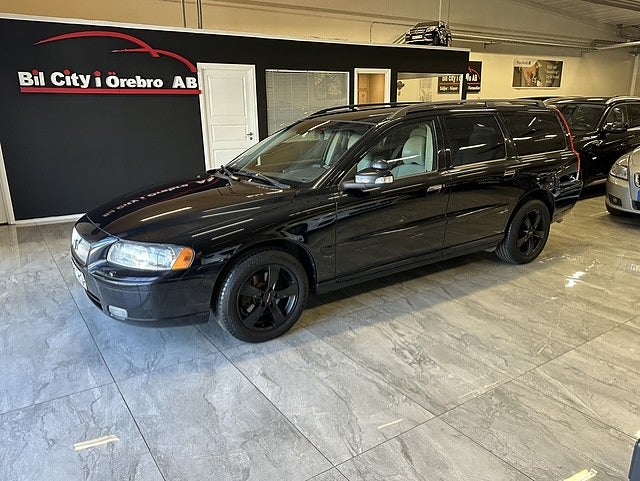 Volvo V70 2.4 (170hk) Classic Momentum paket  Nyservad & Besiktad