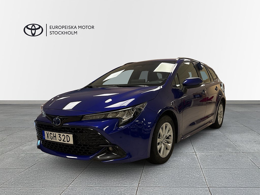 Toyota Corolla 1,8 HYBRID TS ACTIVE PLUS VINTERHJUL P-SENSORER B-KAMER