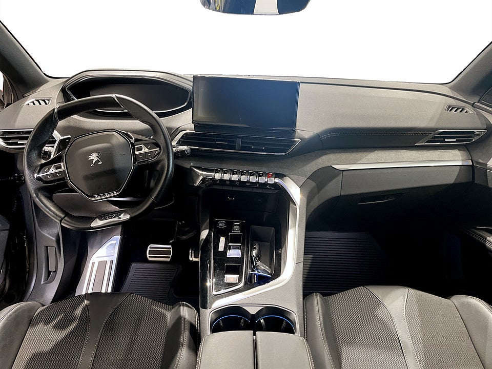 Bild på Peugeot 3008 GT 1.2 PT 130hk Aut B-KAMERA CARPLAY