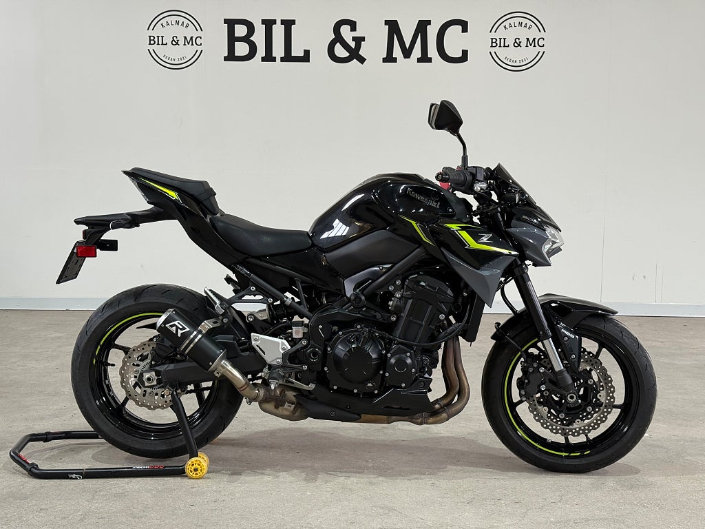 Kawasaki Z900 Låga mil nyskick 0kr insats 