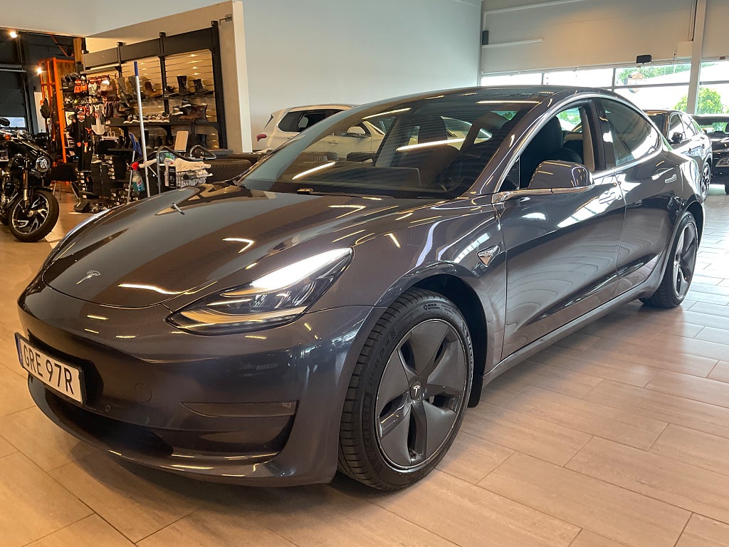 Tesla Model 3 Standard Range Plus 360-Kamera Pano Navi