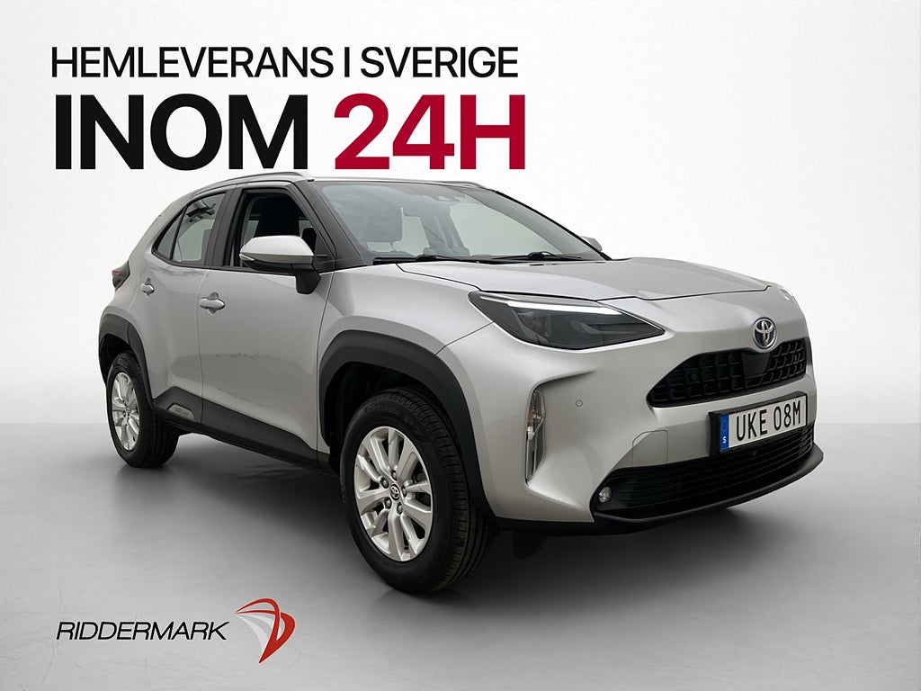 Toyota Yaris Cross Hybrid AWD Active Kamera P-Sensorer MOMS