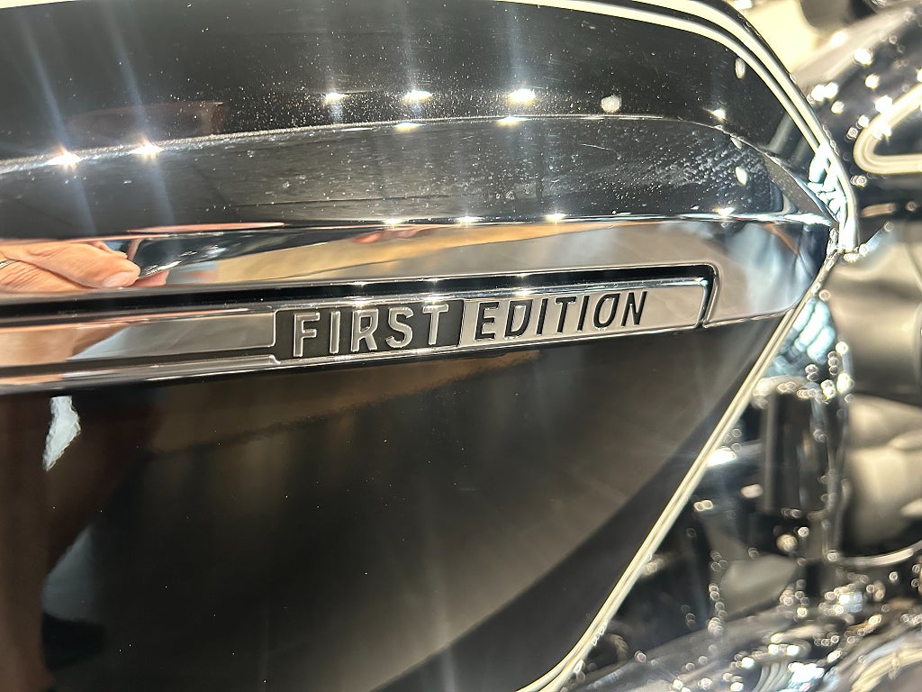 BMW R18 Bagger 3,45%/ACC/First Edition/Marshall Gold/285 mil