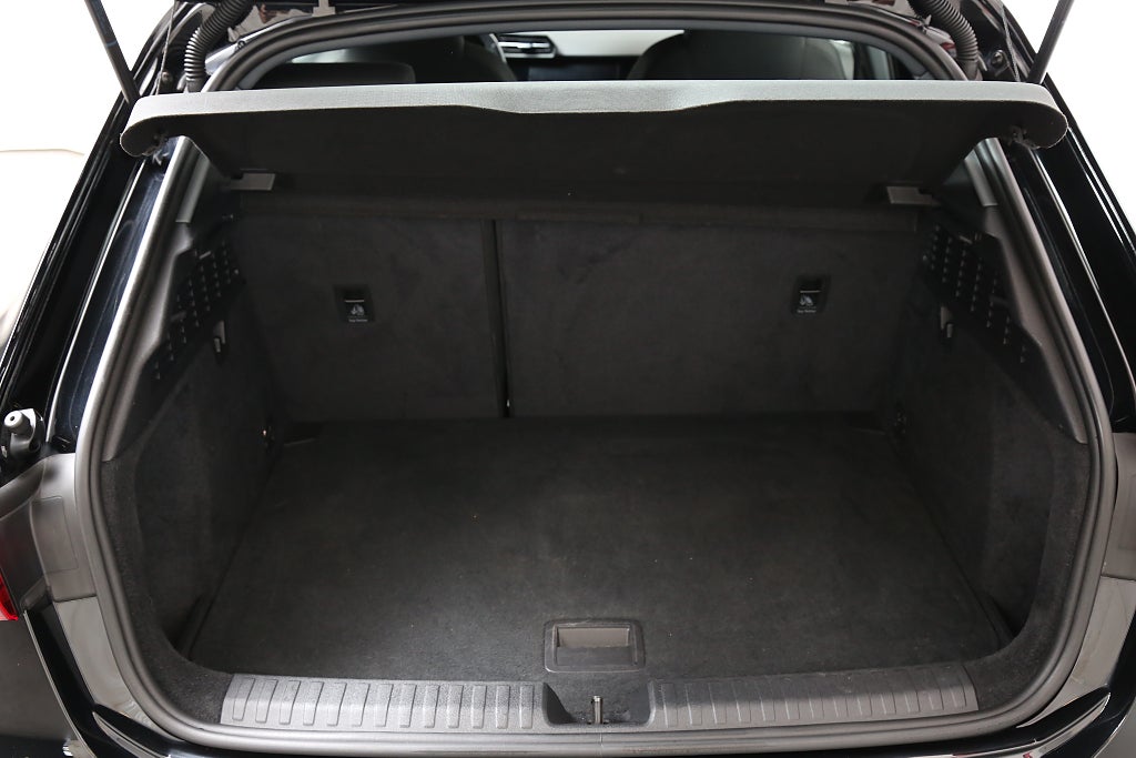 Audi A3 Sportback 35 TFSI S Tronic 150hk Cockpit CarPlay 2021