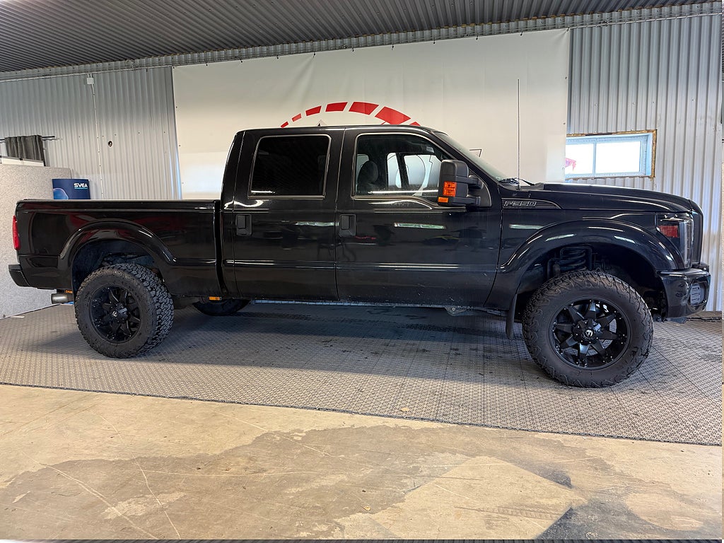 Ford F-350 Crew Cab 6.2 V8 320 HK SUPER DUTY (Moms/Plog)
