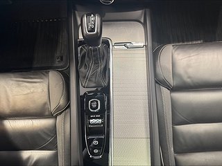 Volvo V60 D3 AWD R-Design/Polestar/Drag/Dvärm/Pano/Navi/S&V
