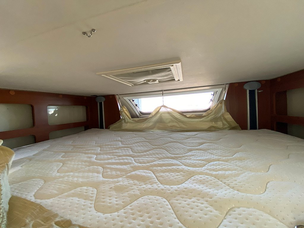 Mobilvetta Kea P63 / Queensbed / Solcell / Utedusch - Mobilvetta