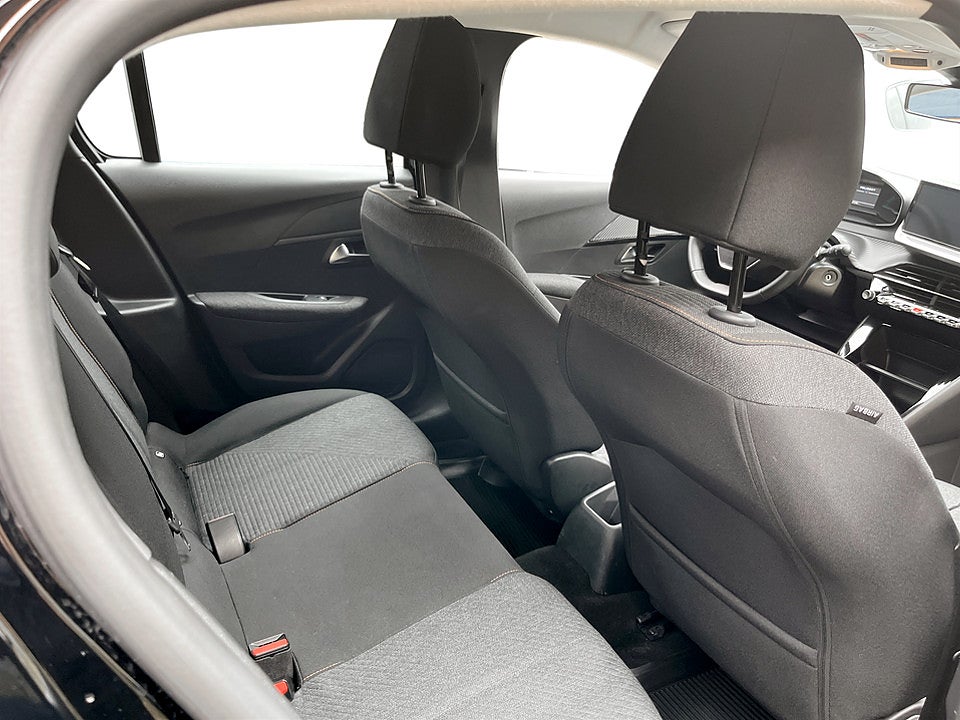 Bild på Peugeot 208 Style Hybrid 100hk Aut CARPLAY BACKSENSORER