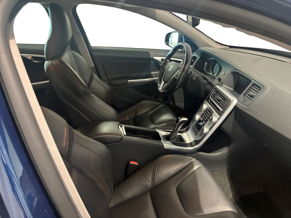 Volvo V60 D3 Ocean Race Business E 2016, bild 4/42