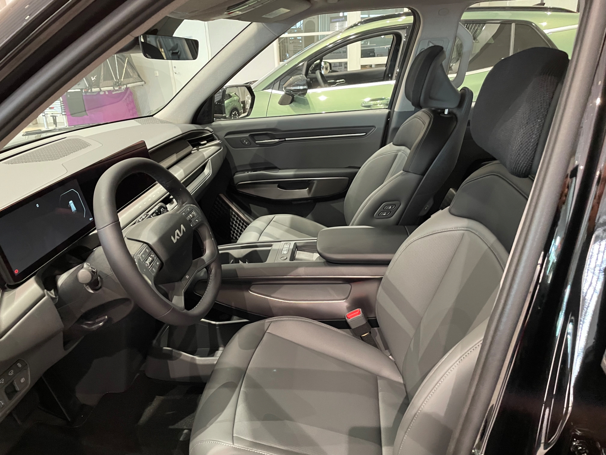 Kia EV9 RWD 76.1 kWh 218hk 2027, bild 5/32