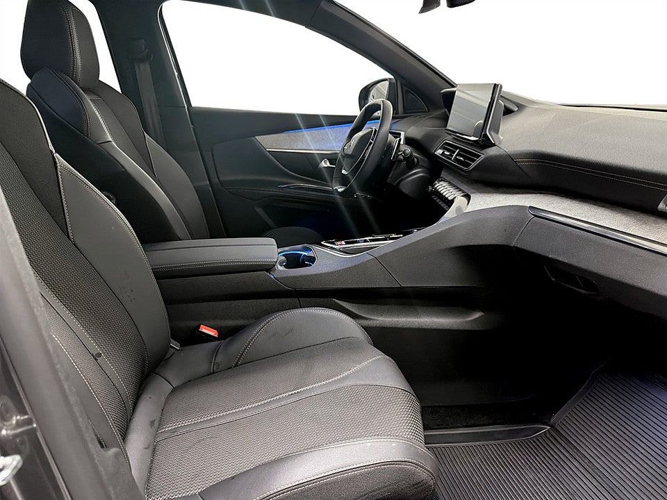 Bild på Peugeot 5008 GT 1.2 PT 130hk Aut 7-SITS B-KAMERA NAVI