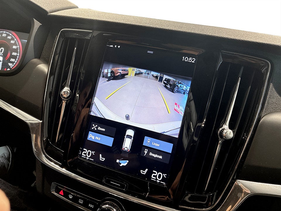 Bild på Volvo V90 Cross Country Business D4 190hk Aut 4WD Pilot assist DRAG B-KAMERA 