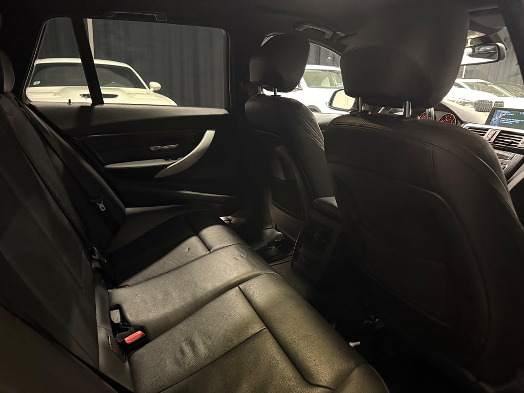 BMW 330d bild 9
