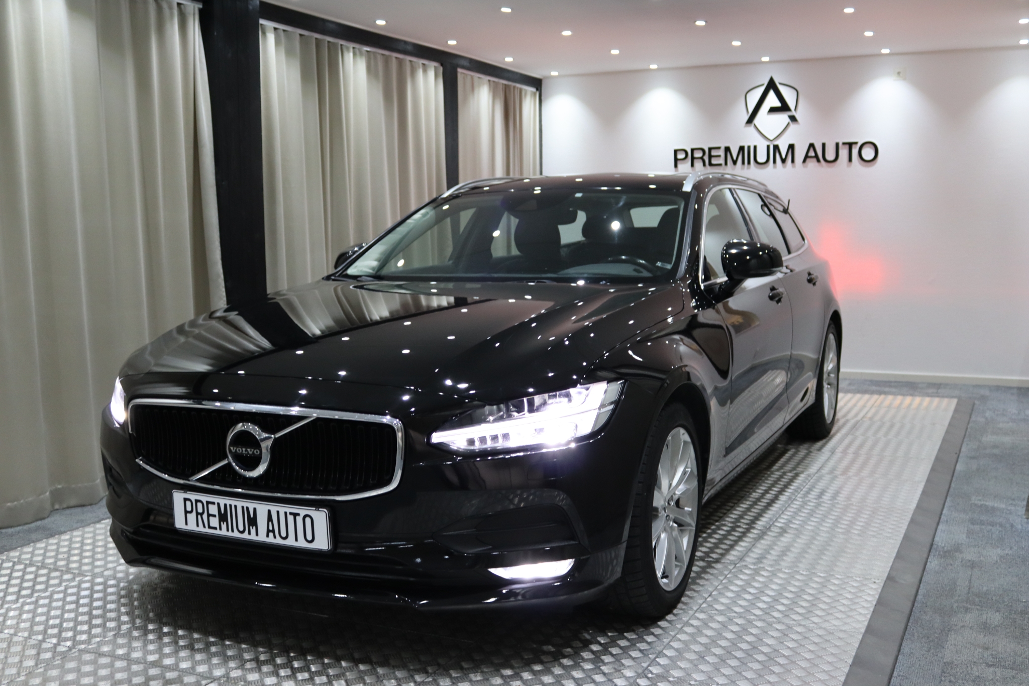 Volvo V90 2018, bild 4/49