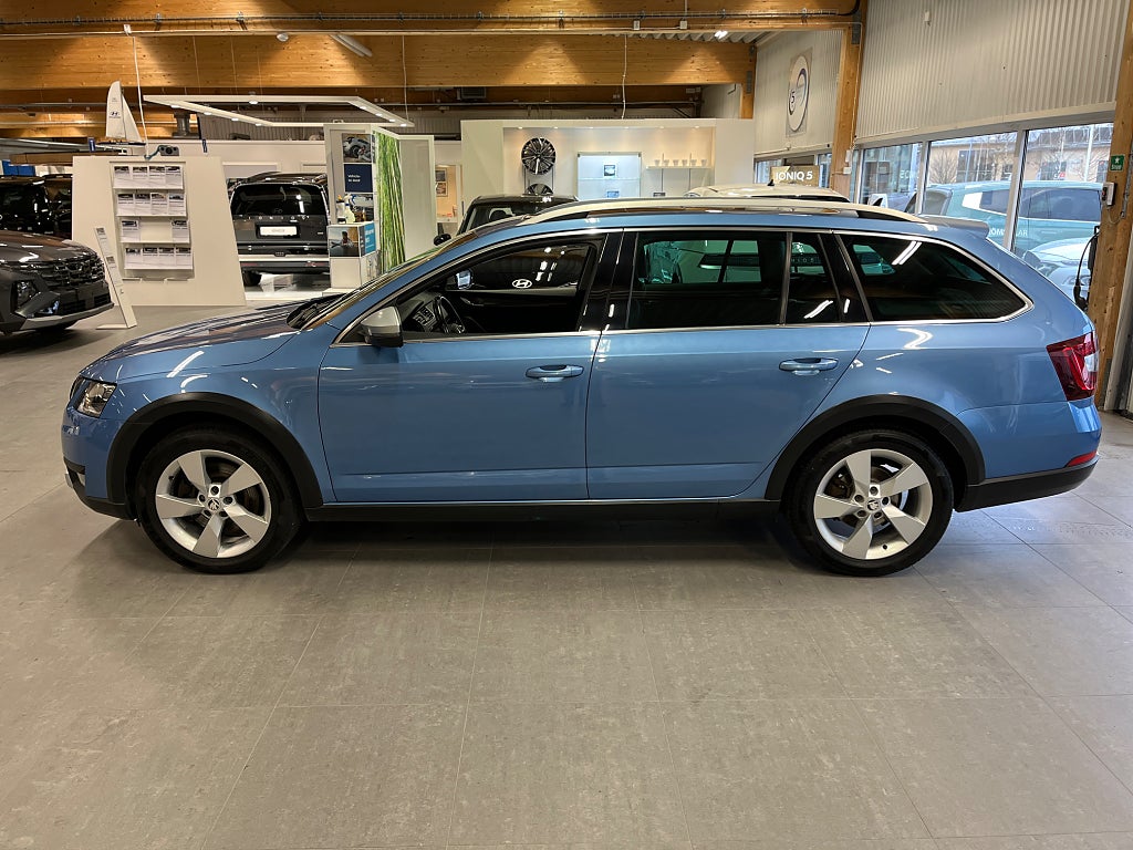 Skoda Octavia Scout 1.8 TSI 4x4 Premium, värm, drag, 180 hk