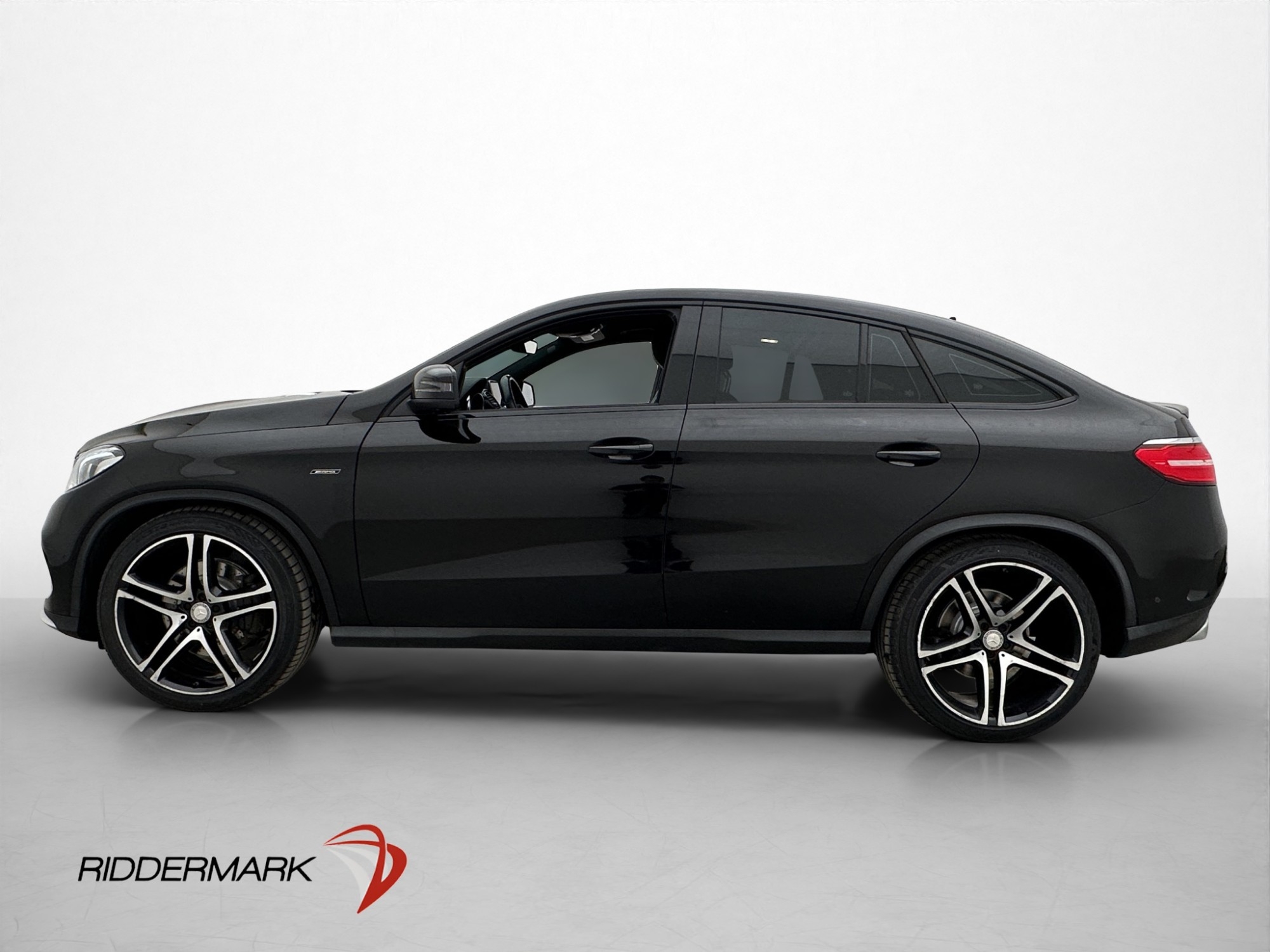 Mercedes-Benz GLE 2016, bild 2/61