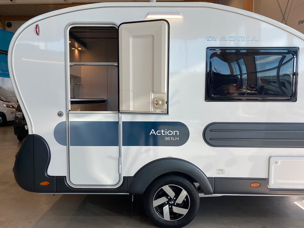 Adria Action 361 LH / Pluspaket / 1579kr/mån / Vi tar inbyte - Adria