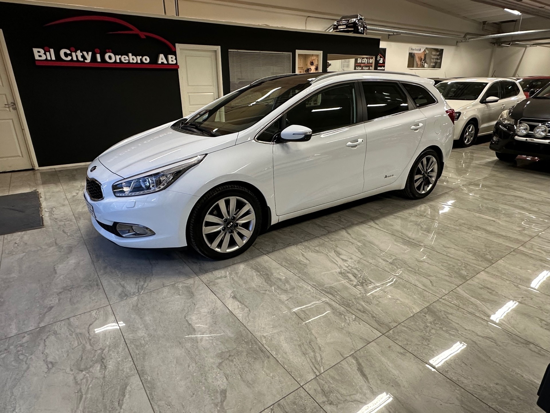 Kia Ceed 2014, kuva 3/42