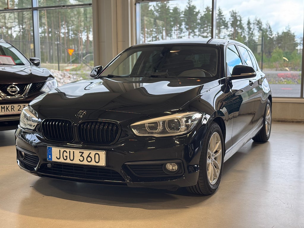 BMW 116 d 5-dörrars V-HJUL DUBB NYSERVAD LÅG SKATT LÅG DRIFT