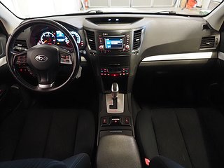 Kombi Subaru Outback 16 av 23