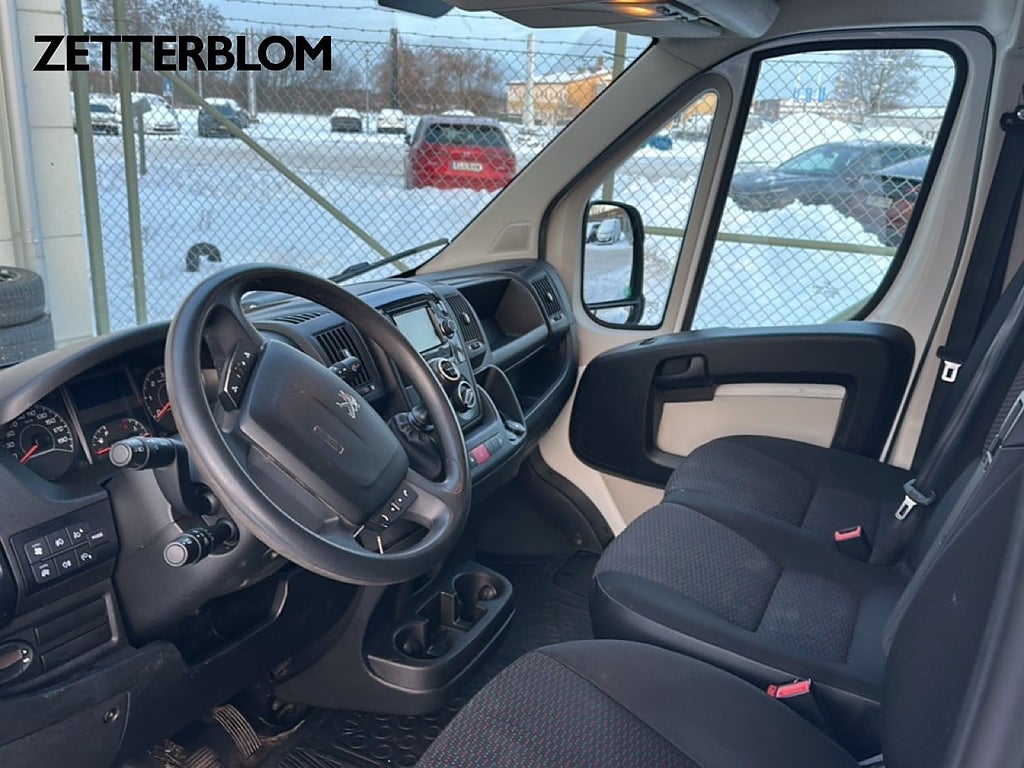 Transportbil - Skåp Peugeot Boxer 8 av 16