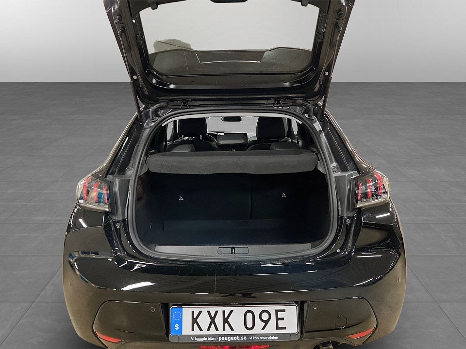 Bild på Peugeot 208 Allure Pack 1.2 PT 100hk Aut - B-KAMERA, CARPLAY