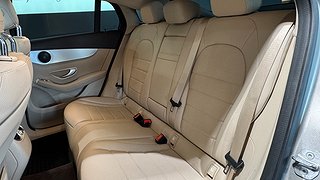 SUV Mercedes-Benz GLC 9 av 16