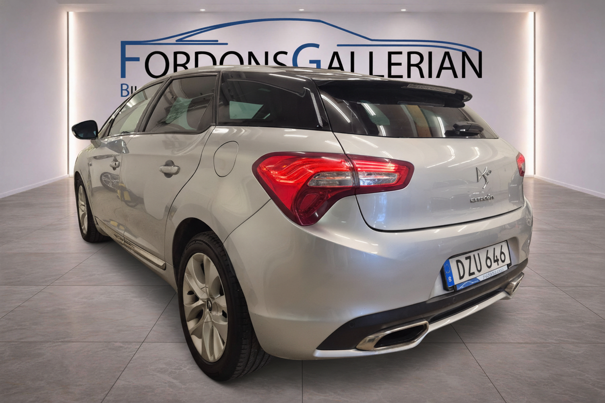 Citroen DS5 2012, photo 6/10