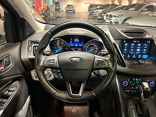 Ford Kuga 2.0 TDCi AWD Vignale Dvärm/Kamera/Drag/Pano/Skinn