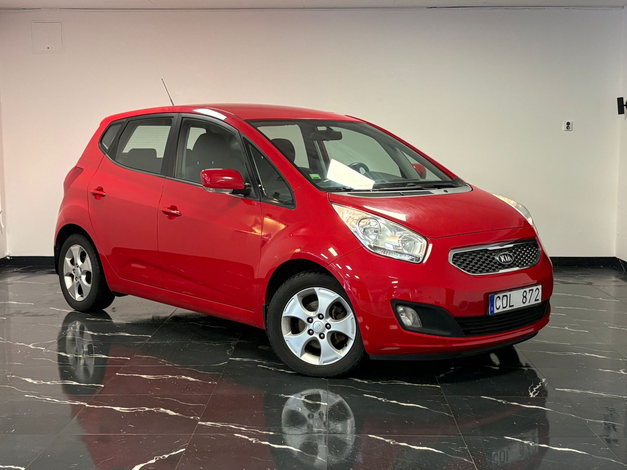 Kia Venga 1.4 CRDi ECO Comfort 2010, kuva 3/45