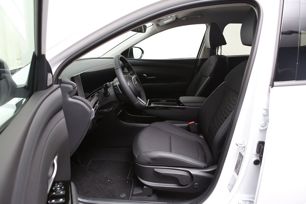 Hyundai Tucson Plug-In 4WD Essential - Business lease 2025