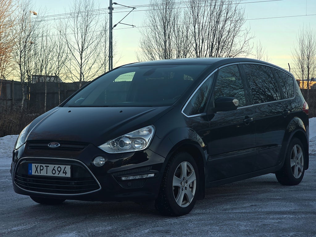 Ford S-Max 2.0 TDCi 7-SITS Automat Panorama Dieselvärmare