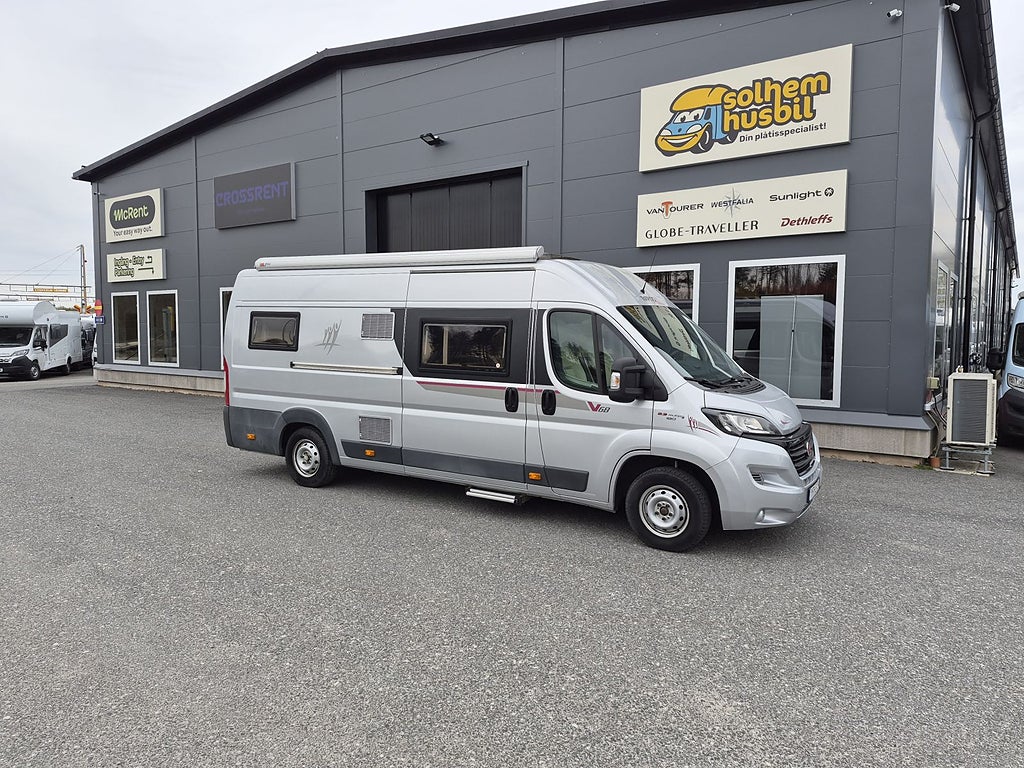 Rapido Van 68 180 hk, automat, långbäddar, ugn och micro