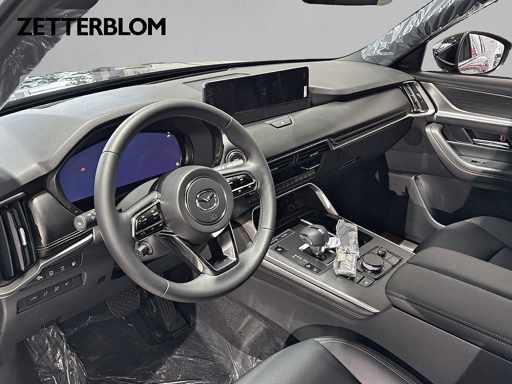 SUV Mazda CX-80 8 av 26