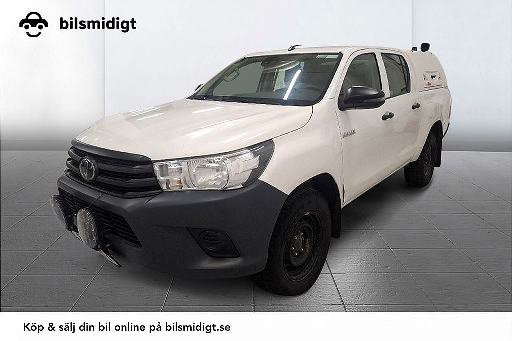 Toyota Hilux Dubbelhytt 2.4 AWD Drag Värmare MoK Kåpa MOMS 150hk
