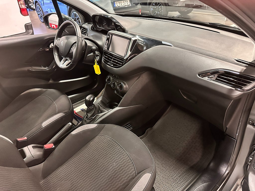 Peugeot 208 Active 1.2 PureTech 82hk Panorama Euro 6 thumbnail