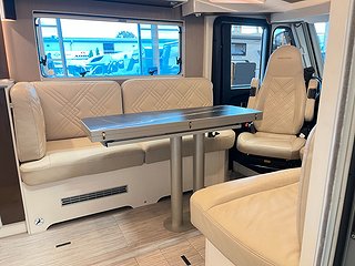 Husbil-integrerad Bürstner ELEGANCE 910 13 av 34