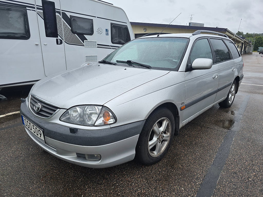 Toyota Avensis Kombi 2.0 D4 VVT-i