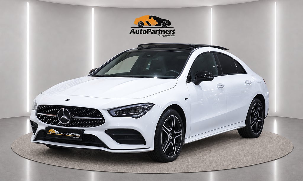 Mercedes-Benz CLA 250 e 8G-D AMG Ambient Pano Widesc Elstol Keyless 1,95%