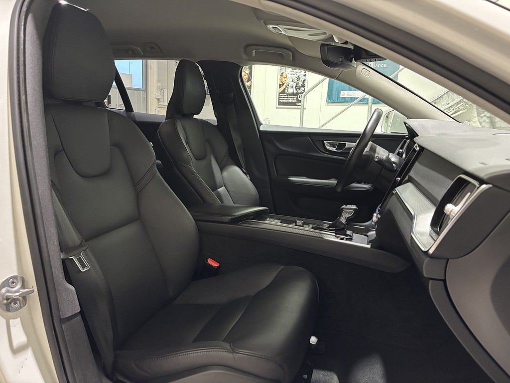 Volvo V60 D3 Geartronic Momentum Skinn Värmare VOC
