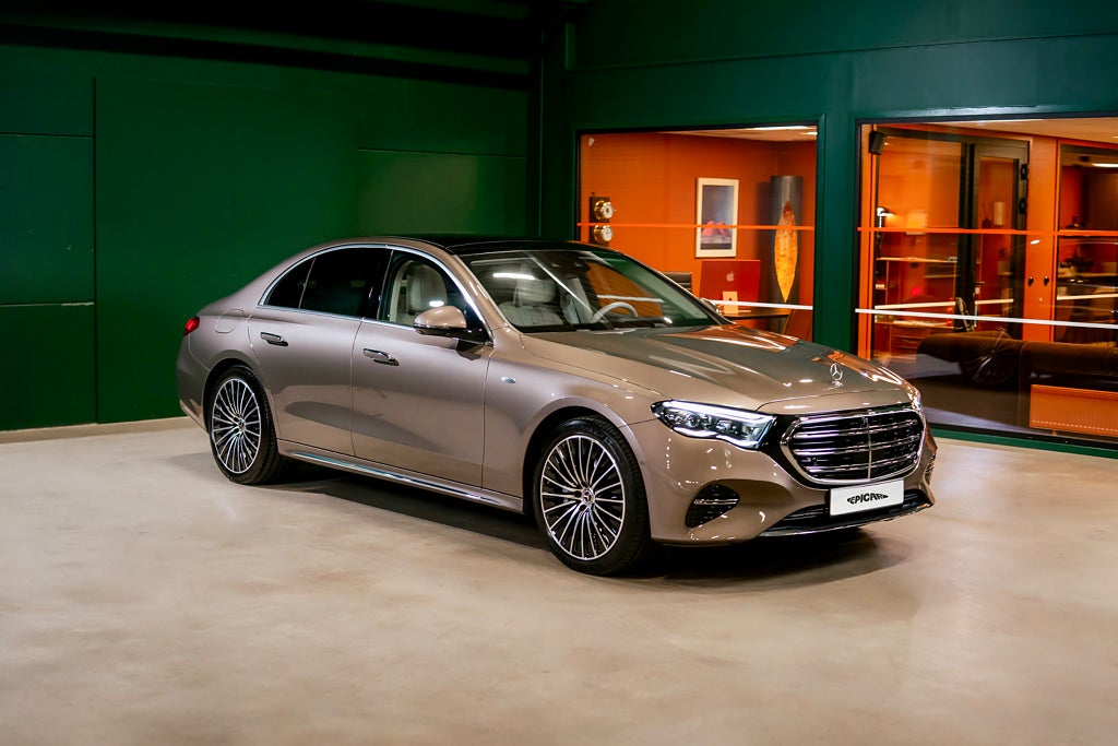 Bild på Mercedes-Benz E