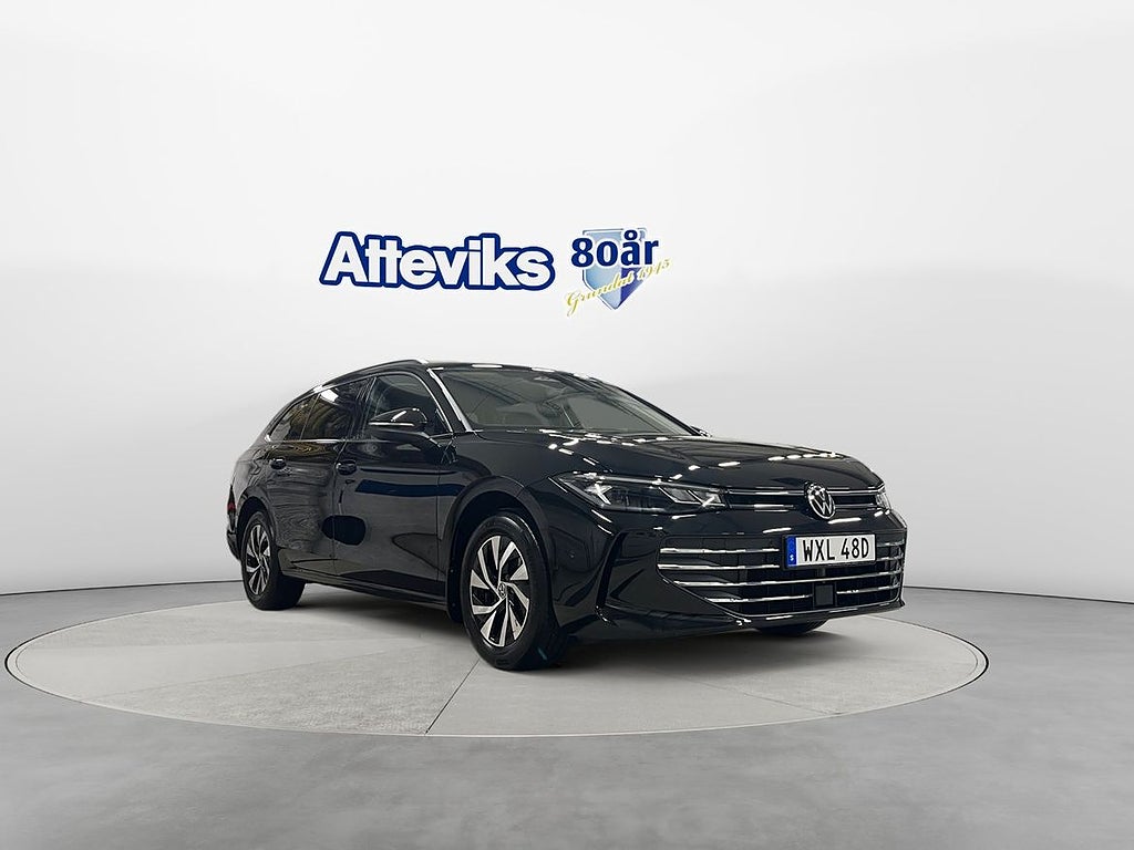 Volkswagen Passat Sportscombi Business 1.5 eTSI 150hk Kamera/Drag/P-Värm...