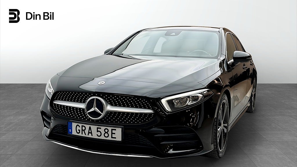 Mercedes-Benz A 180 7G-DCT AMG Line NAV Backkamera