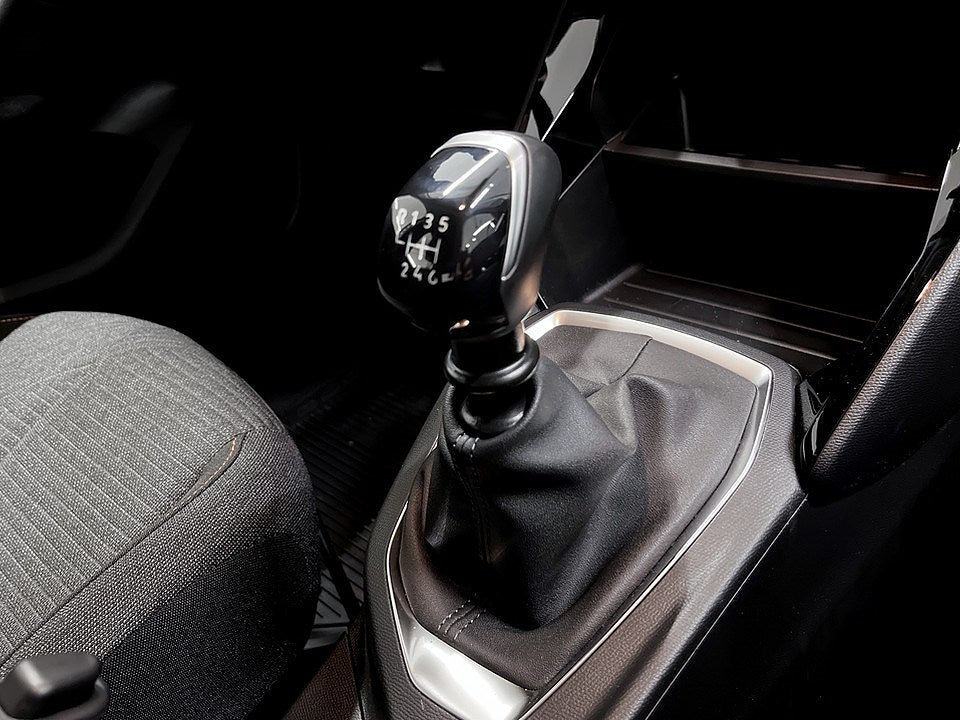 Bild på Peugeot 208 Style PureTech - OMGÅENDE LEVERANS!